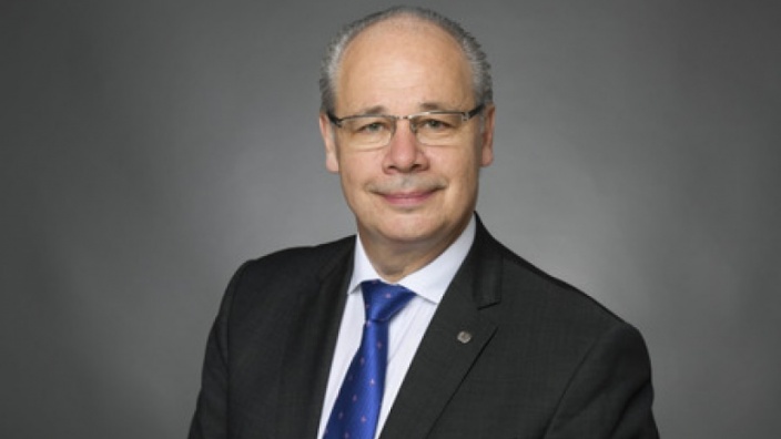 Dr. Georg Kippels